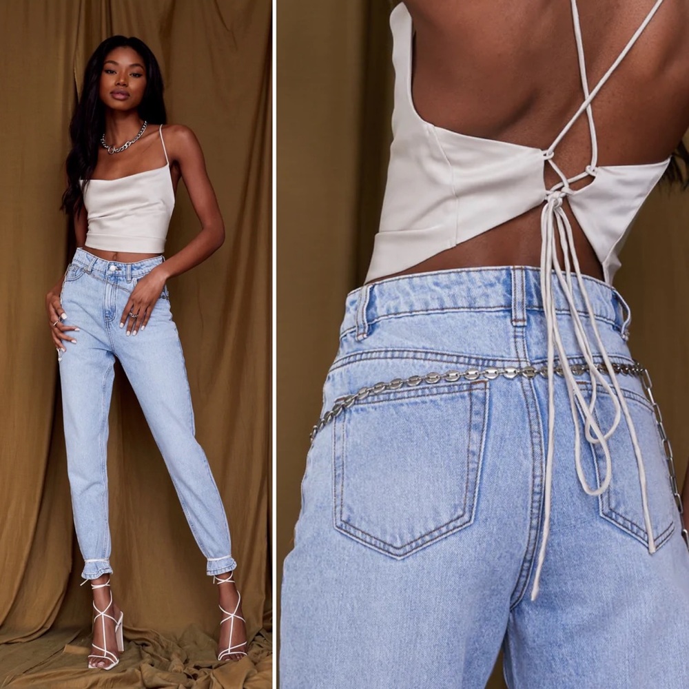 12th Tribe Norah light wash mom jeans 26 + Free Ryann Top S!